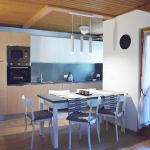 Ladina Apartament